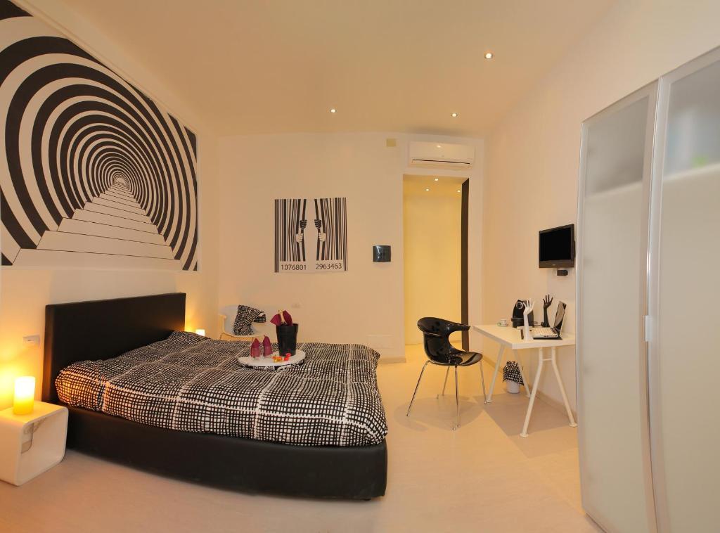 Bed & Breakfast Chroma Italy - Ena 2*
