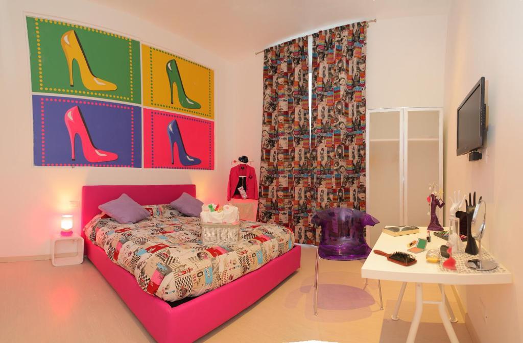 Chroma Italy - Ena 2* Roma