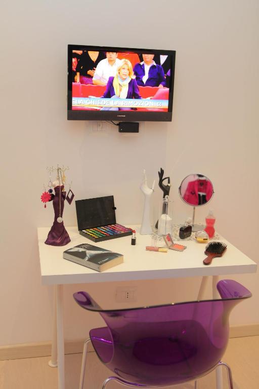 Chroma Italy - Ena Bed & Breakfast 2*