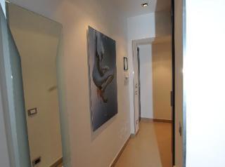 Chroma Italy - Ena Roma