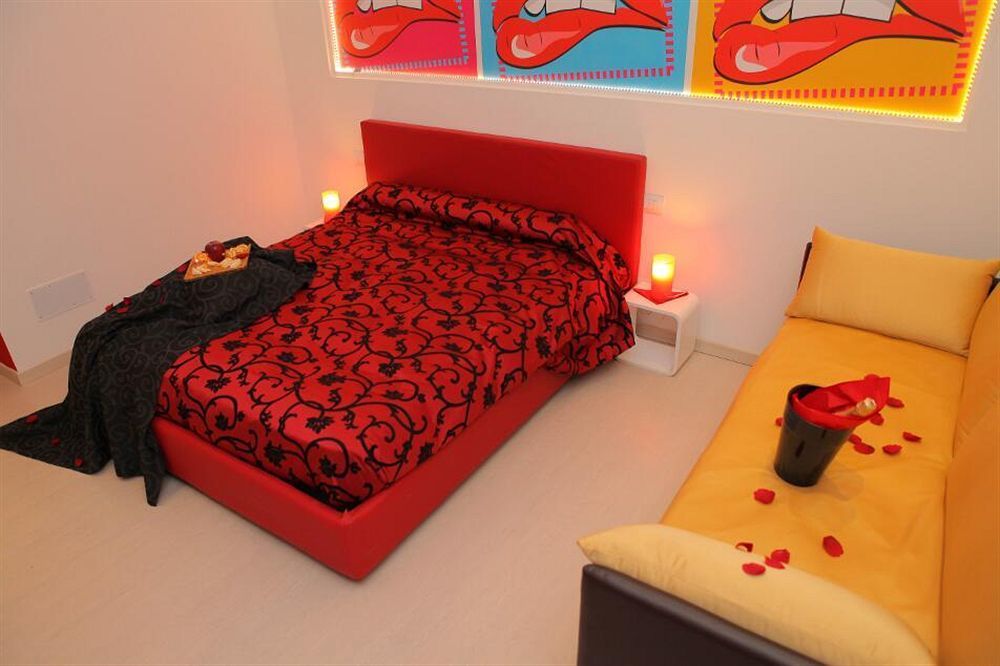 Chroma Italy - Ena Bed & Breakfast 2*